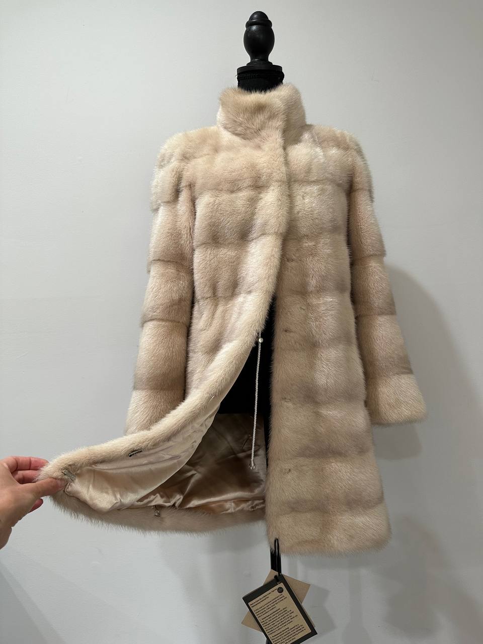 Luxury Natural Real Mink Fur Coat with Detachable Sleeves  size S 1201141 Exclusive