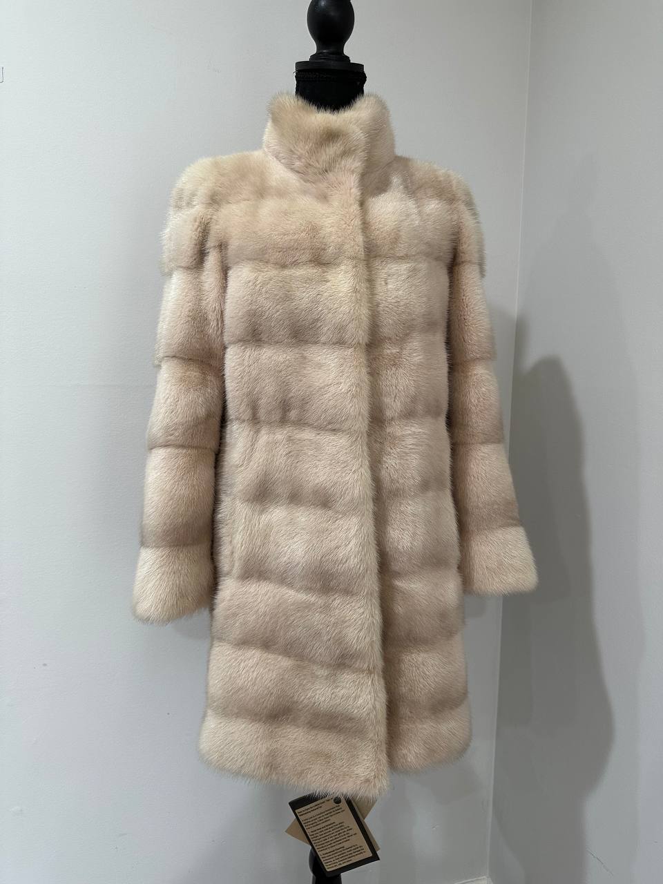 Luxury Natural Real Mink Fur Coat with Detachable Sleeves  size S 1201141 Exclusive