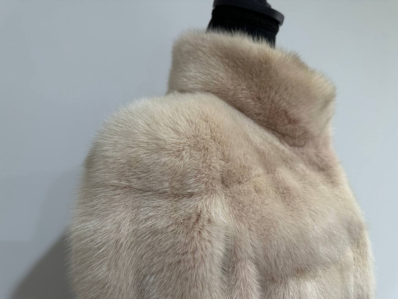 Luxury Natural Real Mink Fur Coat with Detachable Sleeves  size S 1201141 Exclusive