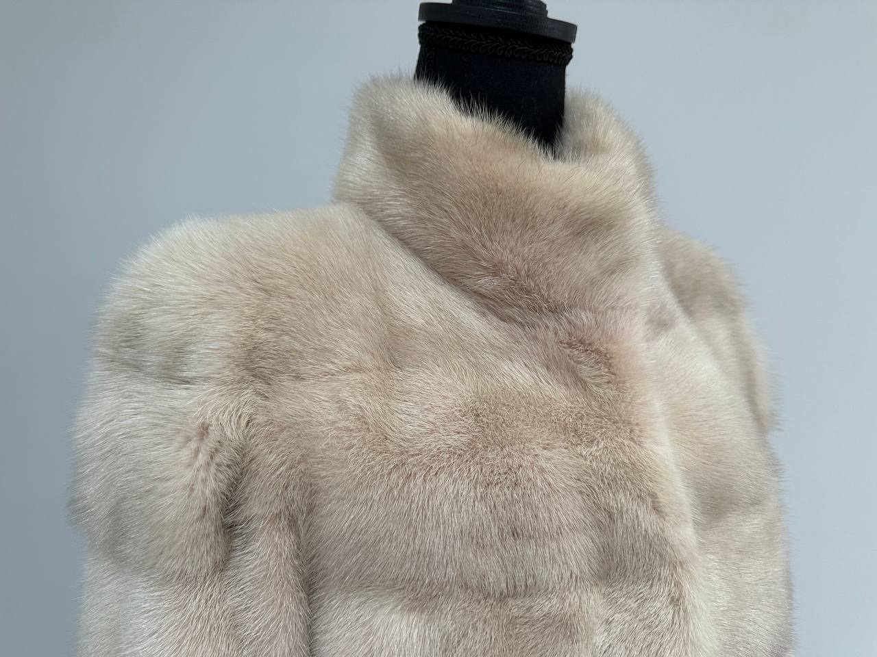 Luxury Natural Real Mink Fur Coat with Detachable Sleeves  size S 1201141 Exclusive