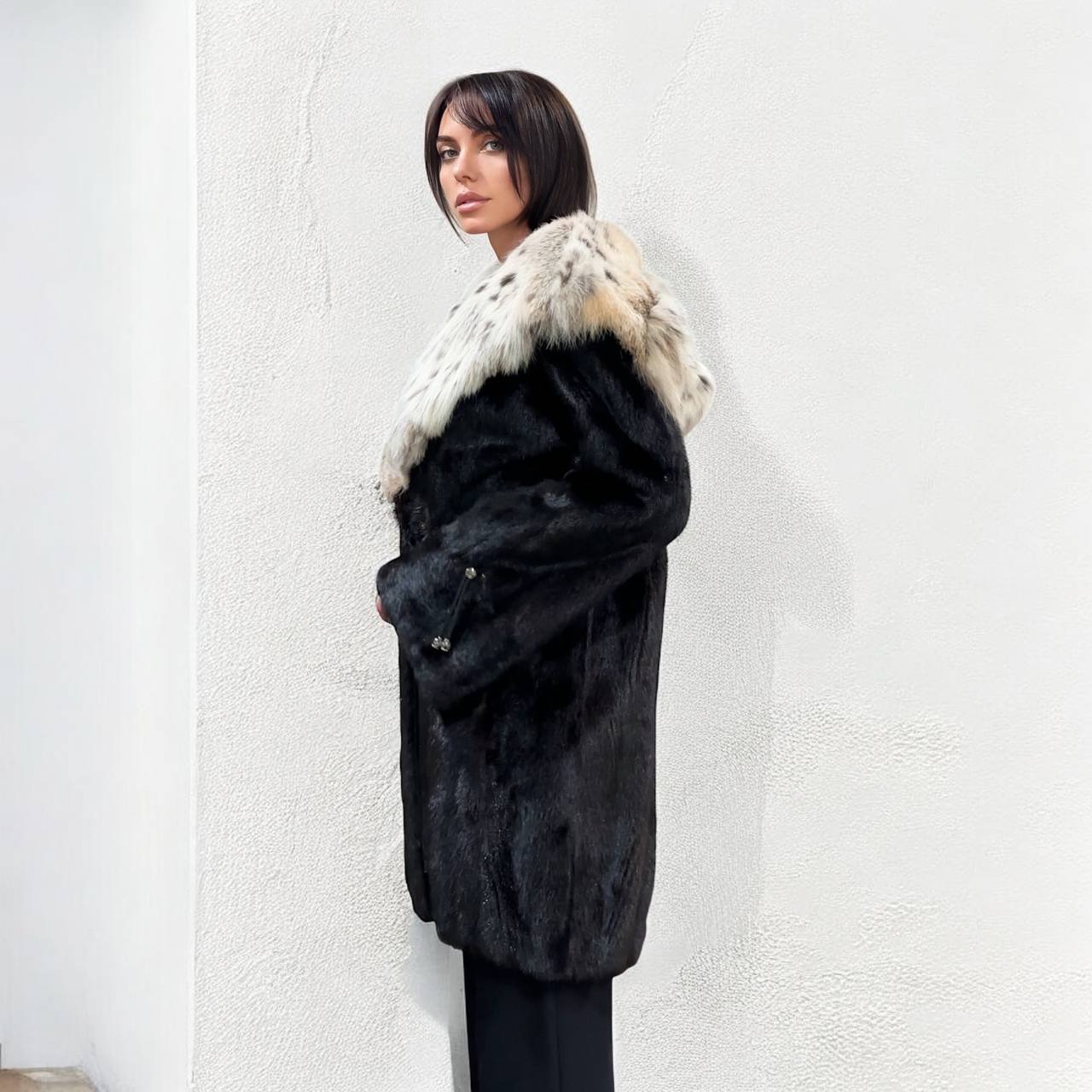 NEW Natural Real Dark Brown Black Mink M size Coat Natural Lynx Hooded 1201140