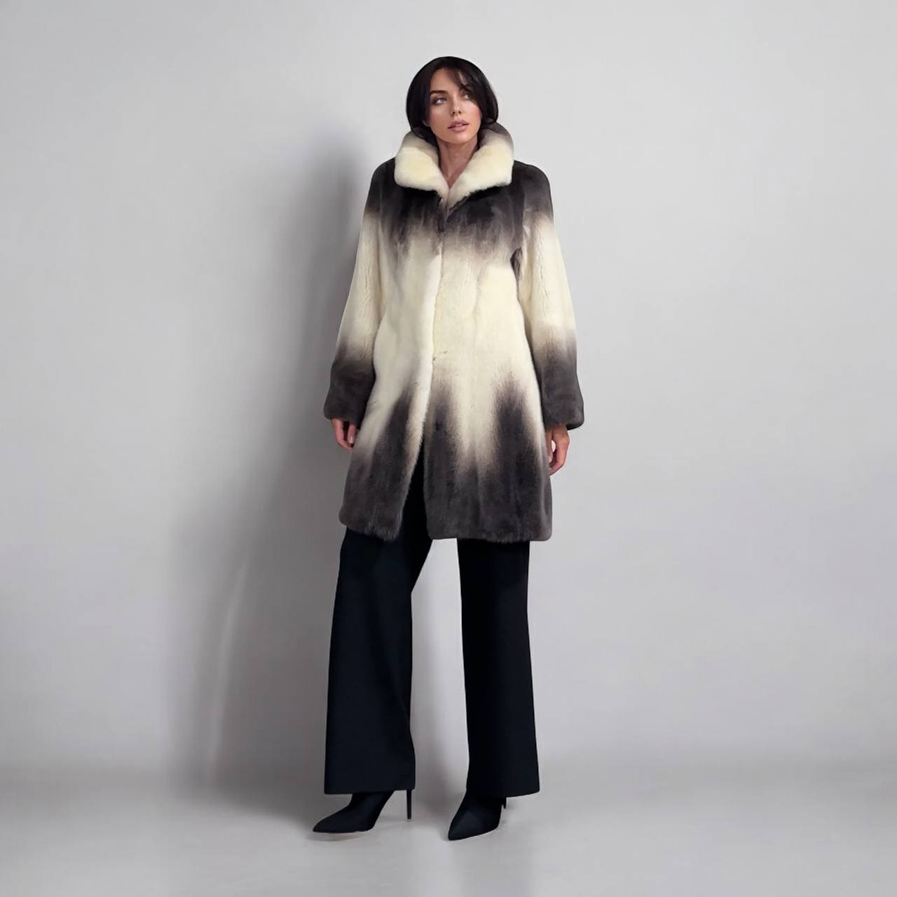 Luxury Natural Mink Fur Coat Gradient 1201142 M Shades Snow Cream Smoky Charcoal