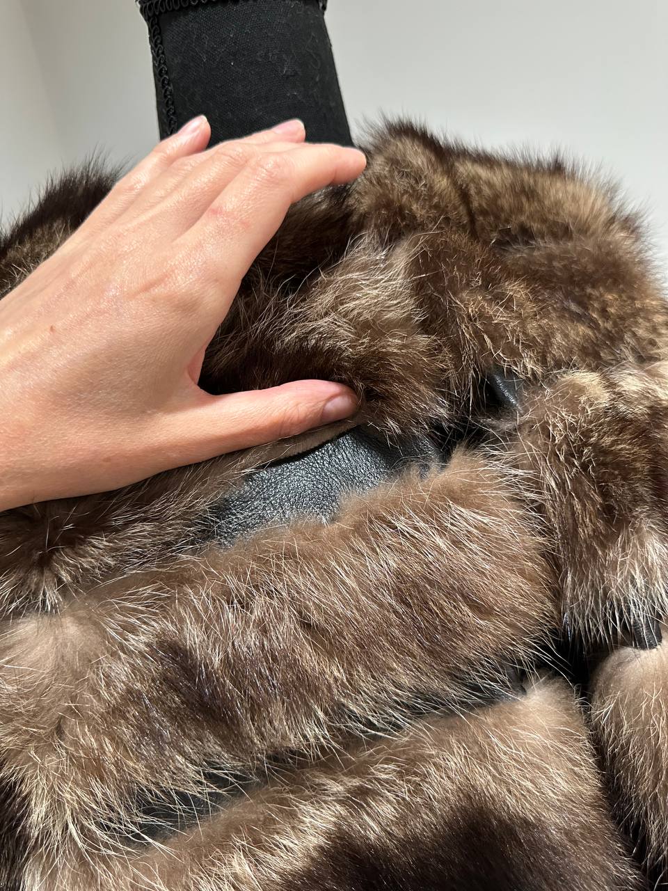 Real raccoon 100% Fur SHORT BOMBER Coat Size L 1109838 HORIZONTAL STYLE