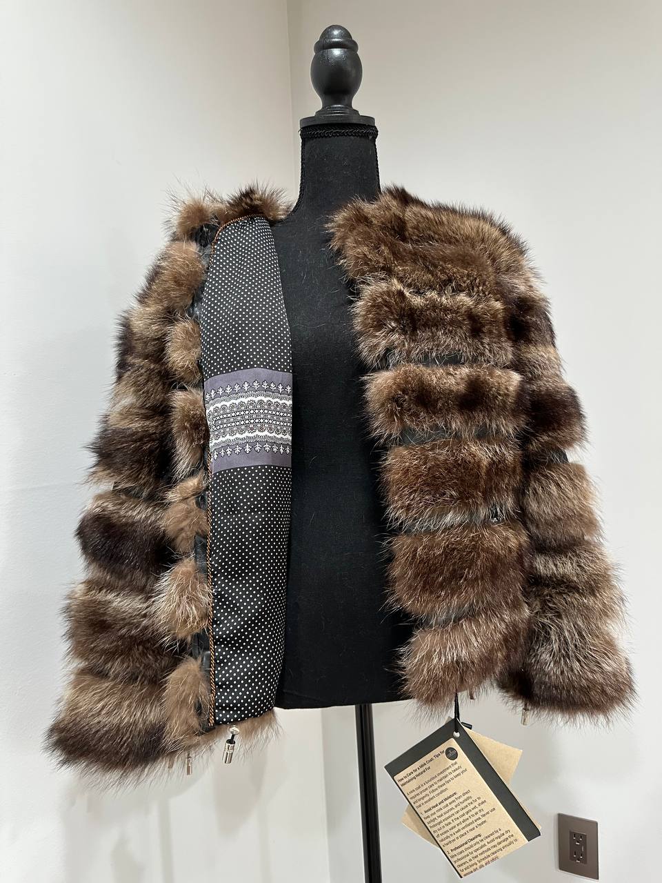 Real raccoon 100% Fur SHORT BOMBER Coat Size L 1109838 HORIZONTAL STYLE