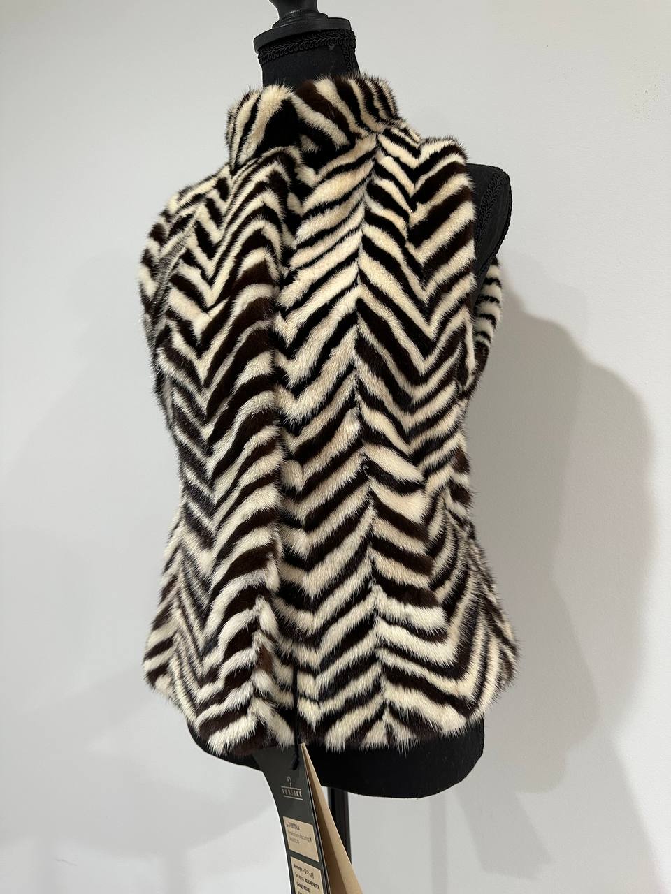WOMEN MINK REAL FUR VEST zebra print SIZE XS 1201128 without sleeves BRANDED