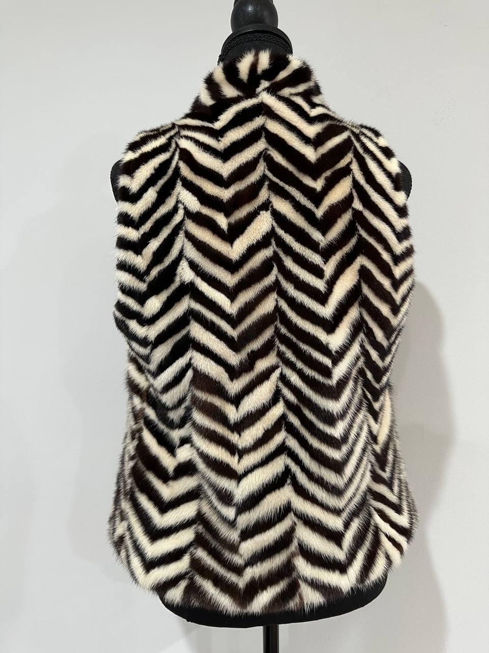 WOMEN MINK REAL FUR VEST zebra print SIZE XS 1201128 without sleeves BRANDED