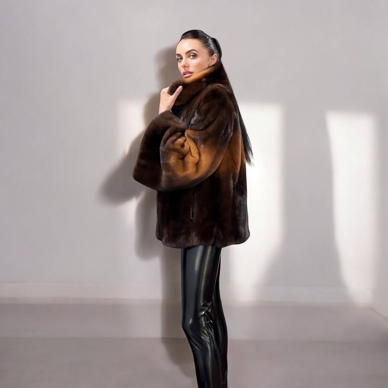 New Real Luxury Mink Fur Coat with Dramatic Flared “Butterfly” Sleeves size L 1201122