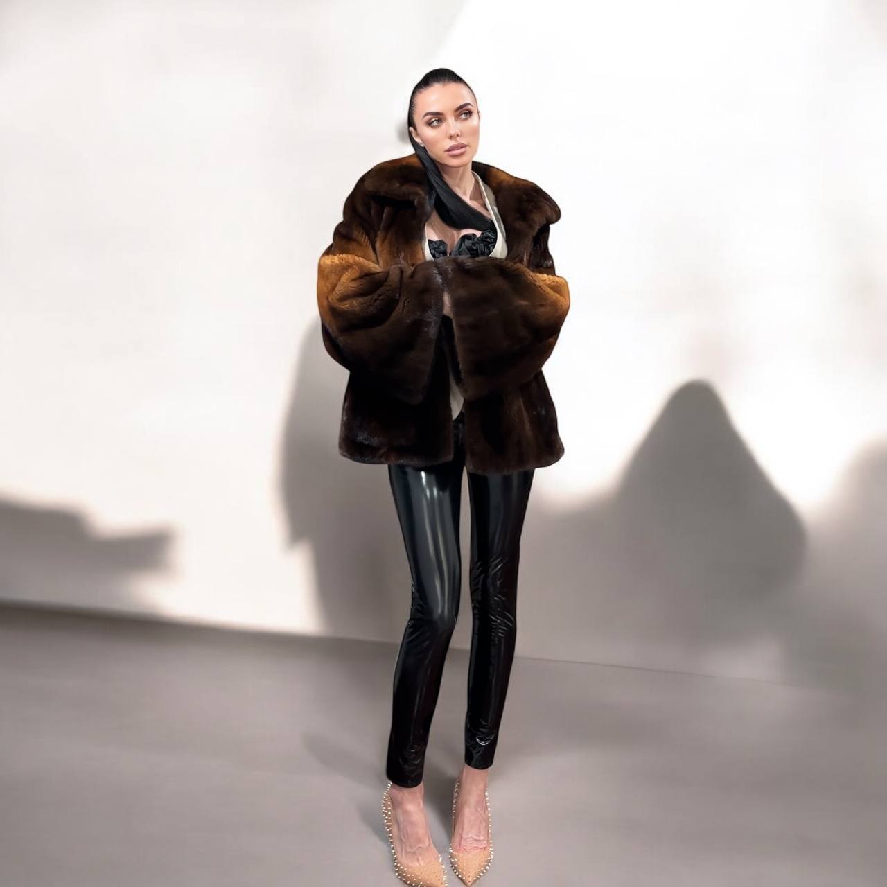New Real Luxury Mink Fur Coat with Dramatic Flared “Butterfly” Sleeves size L 1201122