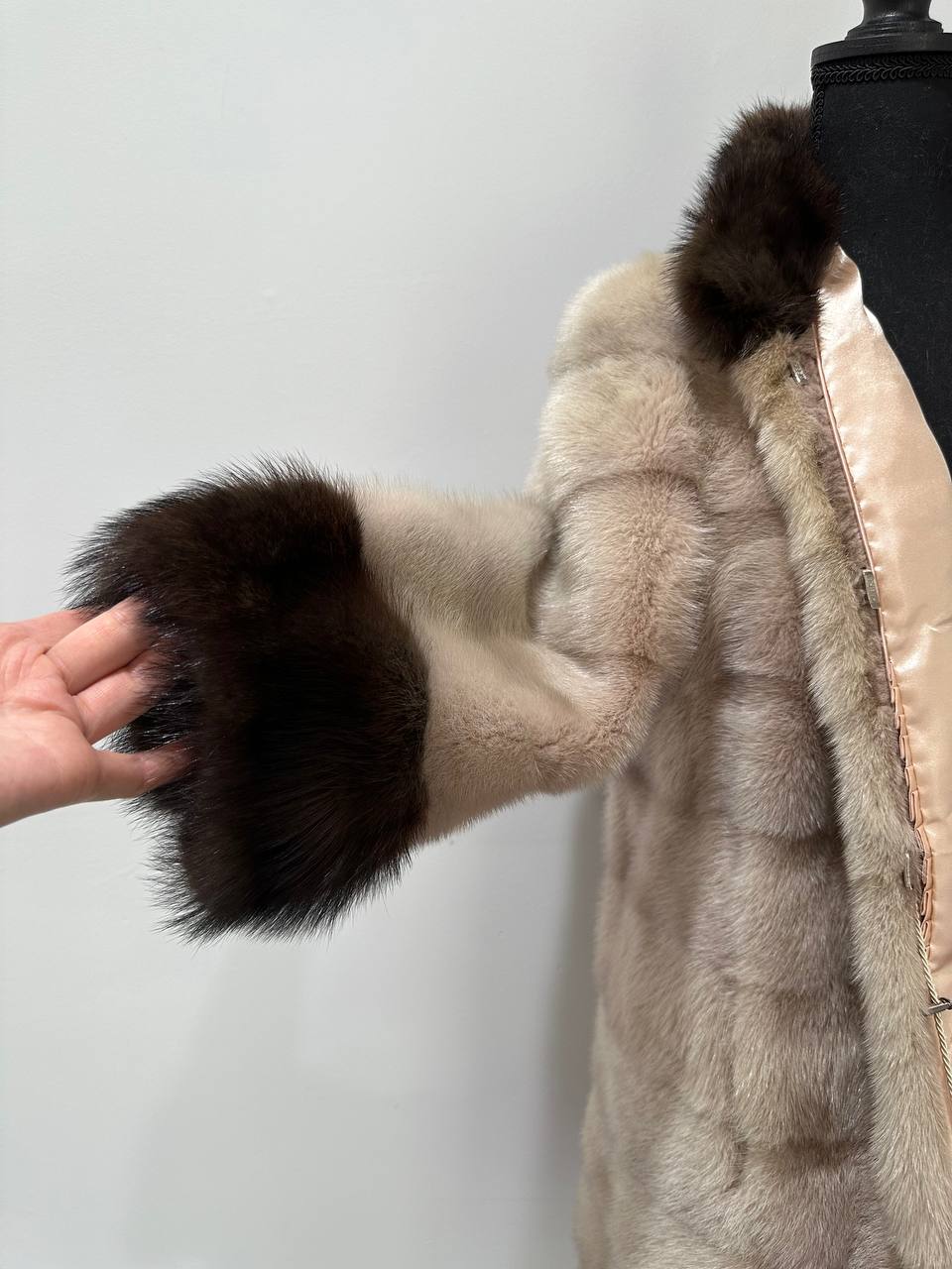 Luxurious Real Genuine Mink & Sable Fur Coat Golden Mocha horizontal 1201146 S