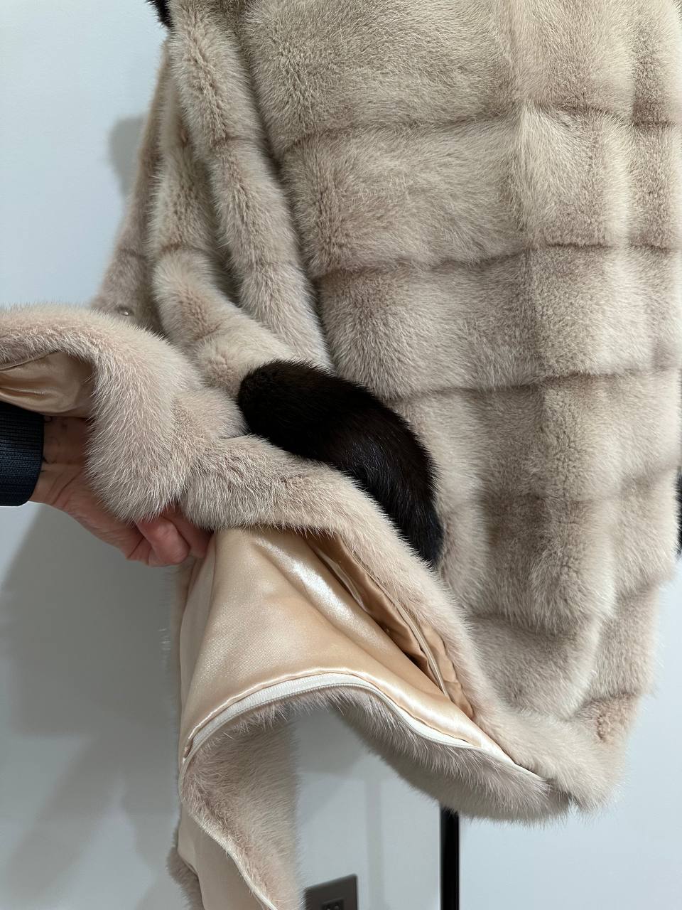 Luxurious Real Genuine Mink & Sable Fur Coat Golden Mocha horizontal 1201146 S