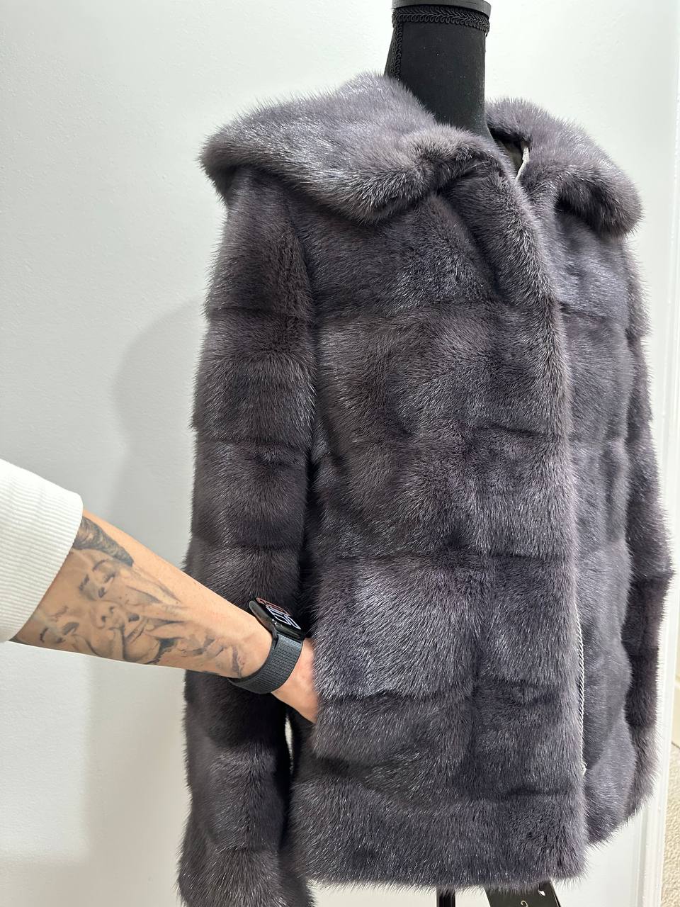 New HOODED MINK 100% FUR BOMBER coat JACKET size S DARK VIOLET FULL SKIN 1201124