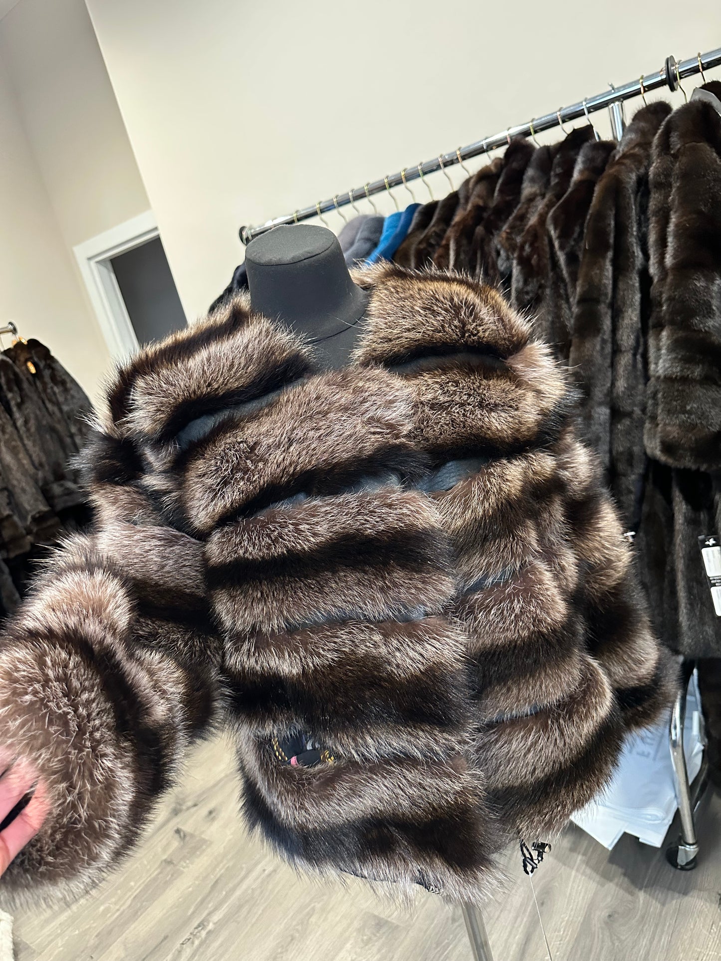 New Real raccoon Fur SHORT BOMBER Coat Size XL 1109833 HORIZONTAL STYLE