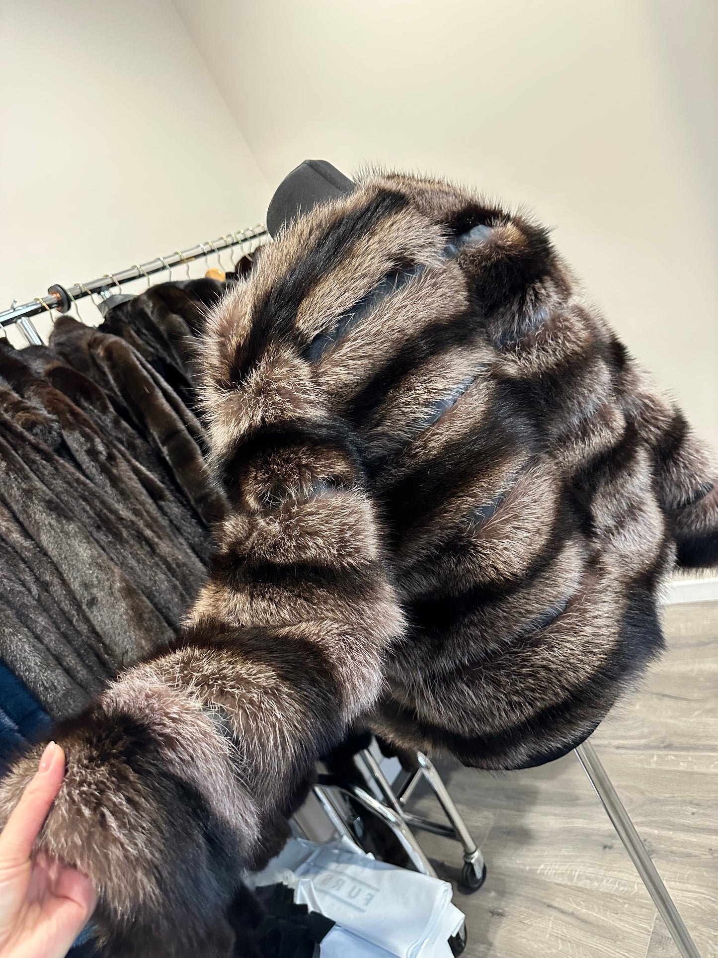 New Real raccoon Fur SHORT BOMBER Coat Size XL 1109833 HORIZONTAL STYLE