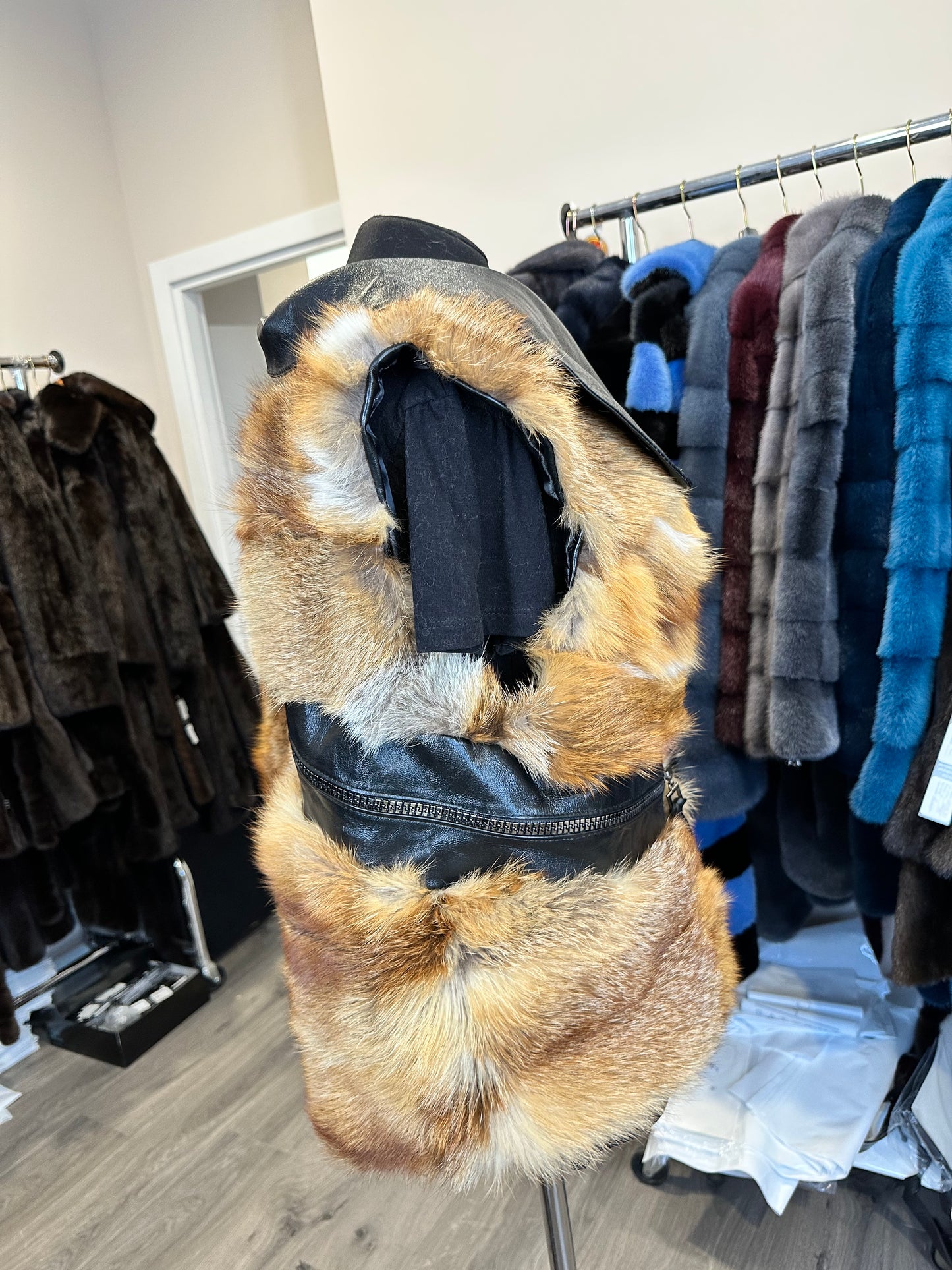 REAL genuine FOX fur women vest L SIZE LEATHER 1109903 WITHOUT SLEEVES