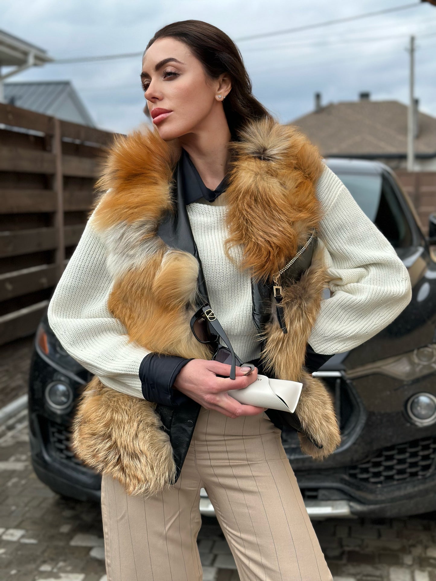 REAL genuine POLAR FOX fur women vest M SIZE LEATHER 1109910 WITHOUT SLEEVES