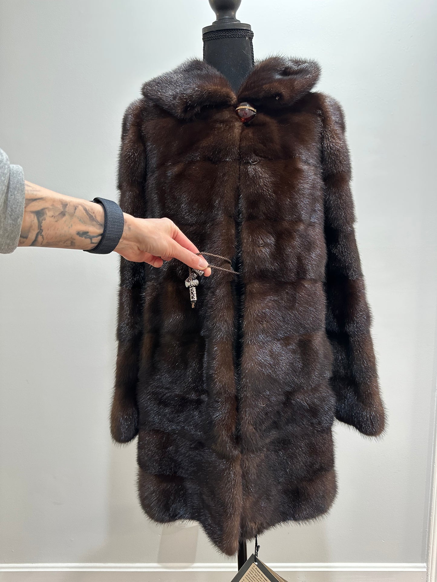 NEW REAL MINK FUR coat size XS SMALL 1201071 HORIZONTAL long sleeve jacket BROWN