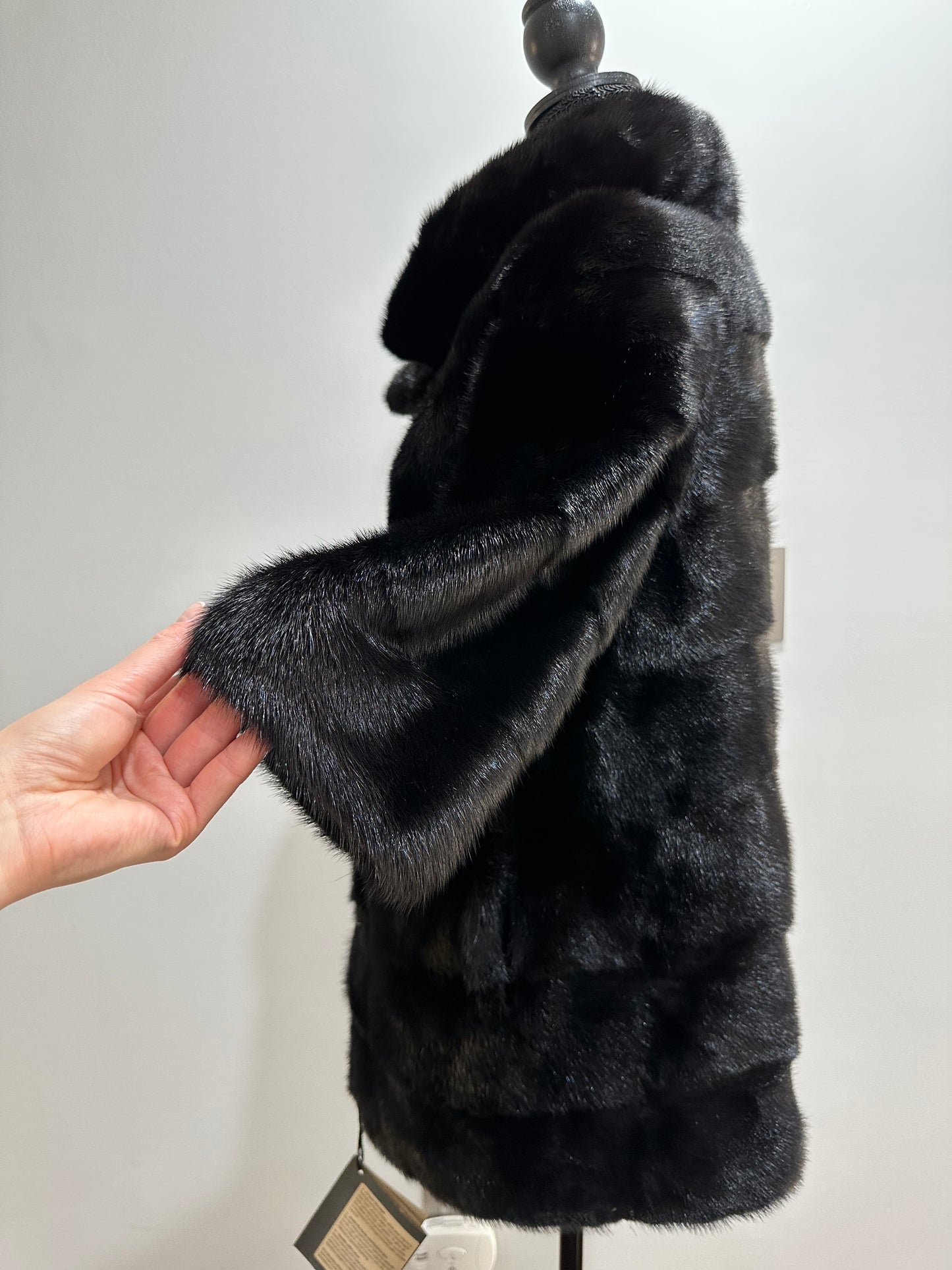 REAL Mink FUR jacket SHORT SLEEVE coat GENUINE 1201068 BLACK size S NEW Luxury
