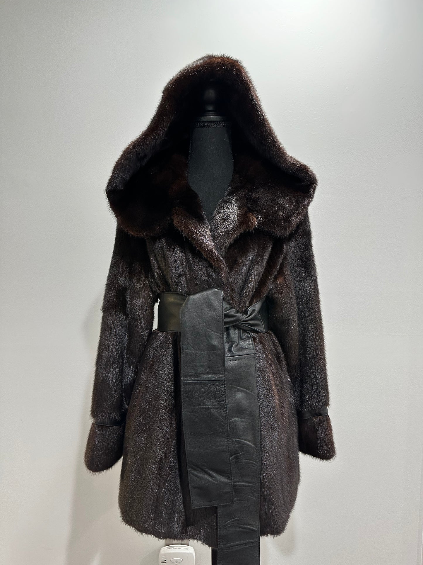Real 100% MINK FUR 1201085 size L brown HOODED BOMBER Coat Jacket