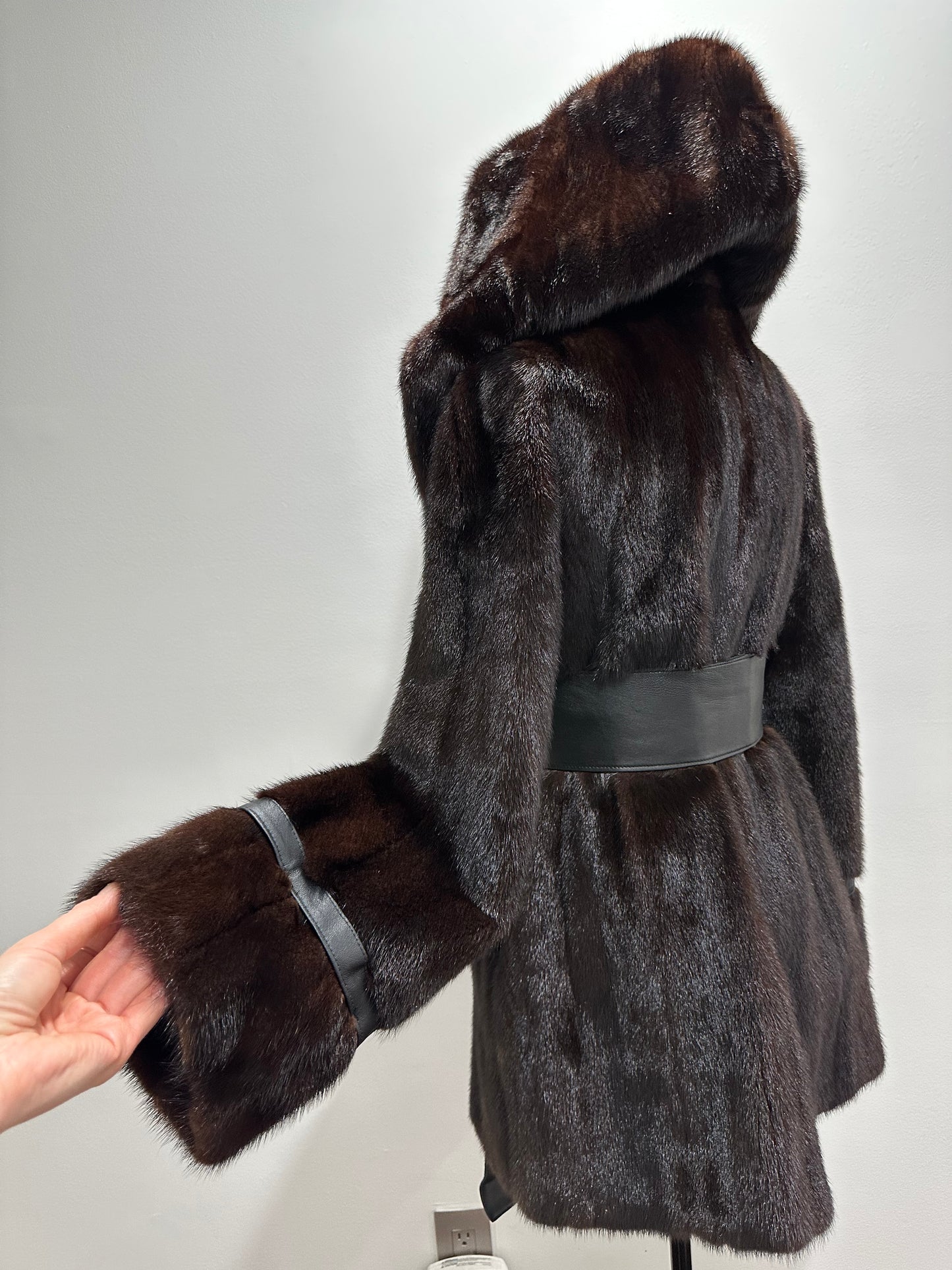 Real 100% MINK FUR 1201085 size L brown HOODED BOMBER Coat Jacket