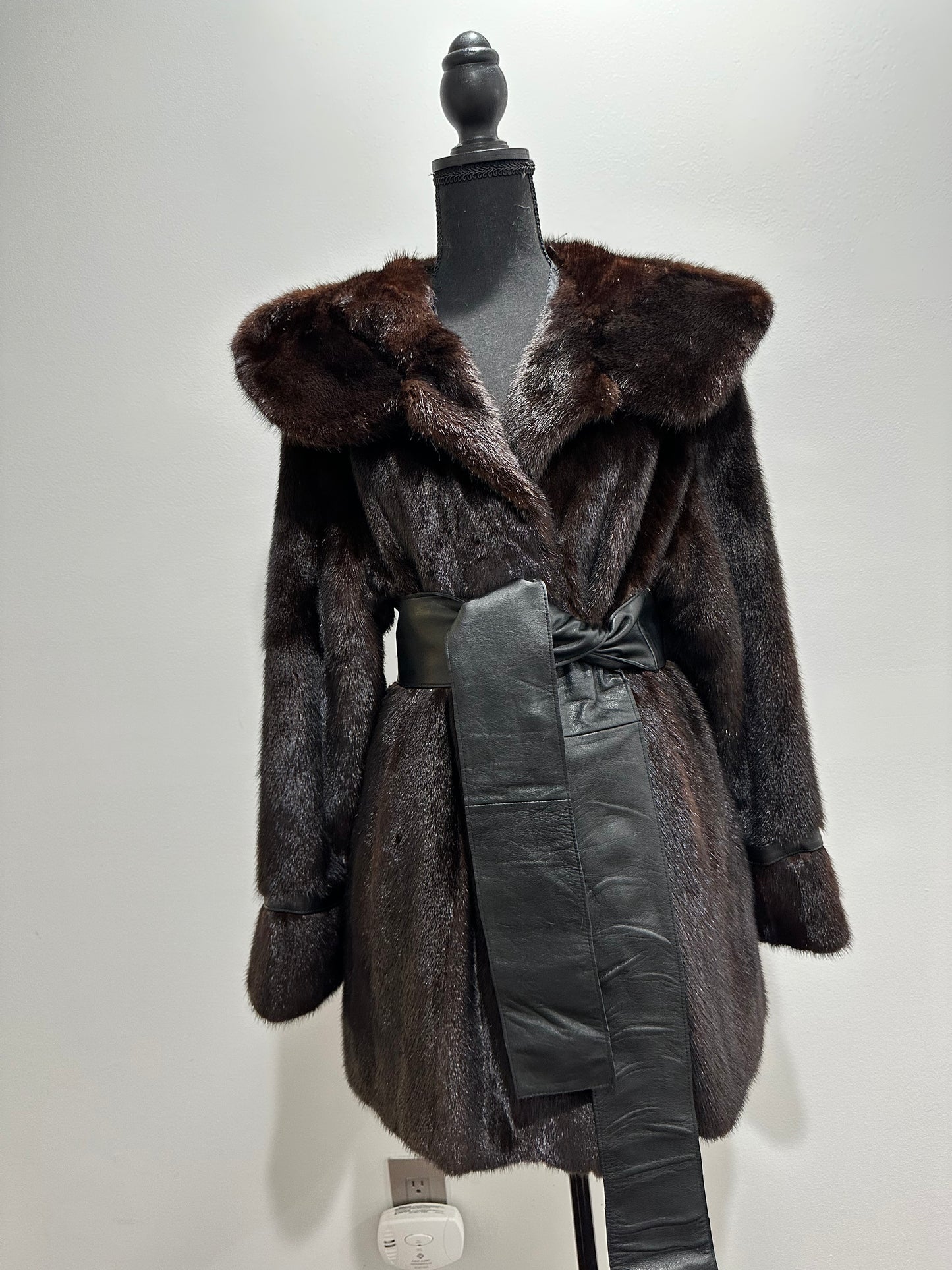Real 100% MINK FUR 1201085 size L brown HOODED BOMBER Coat Jacket