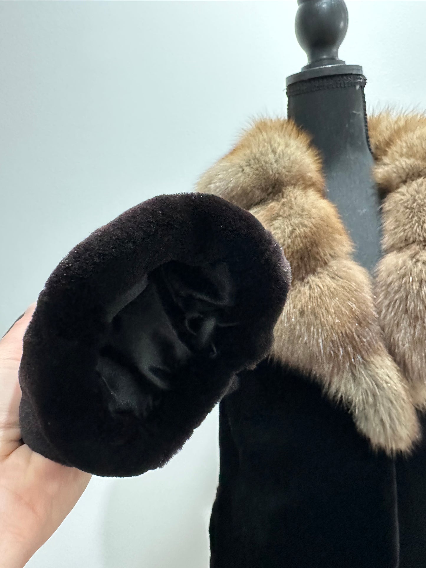 New BLACK MINK SHORT coat JACKET size S REAL SABLE COLLAR 1201079