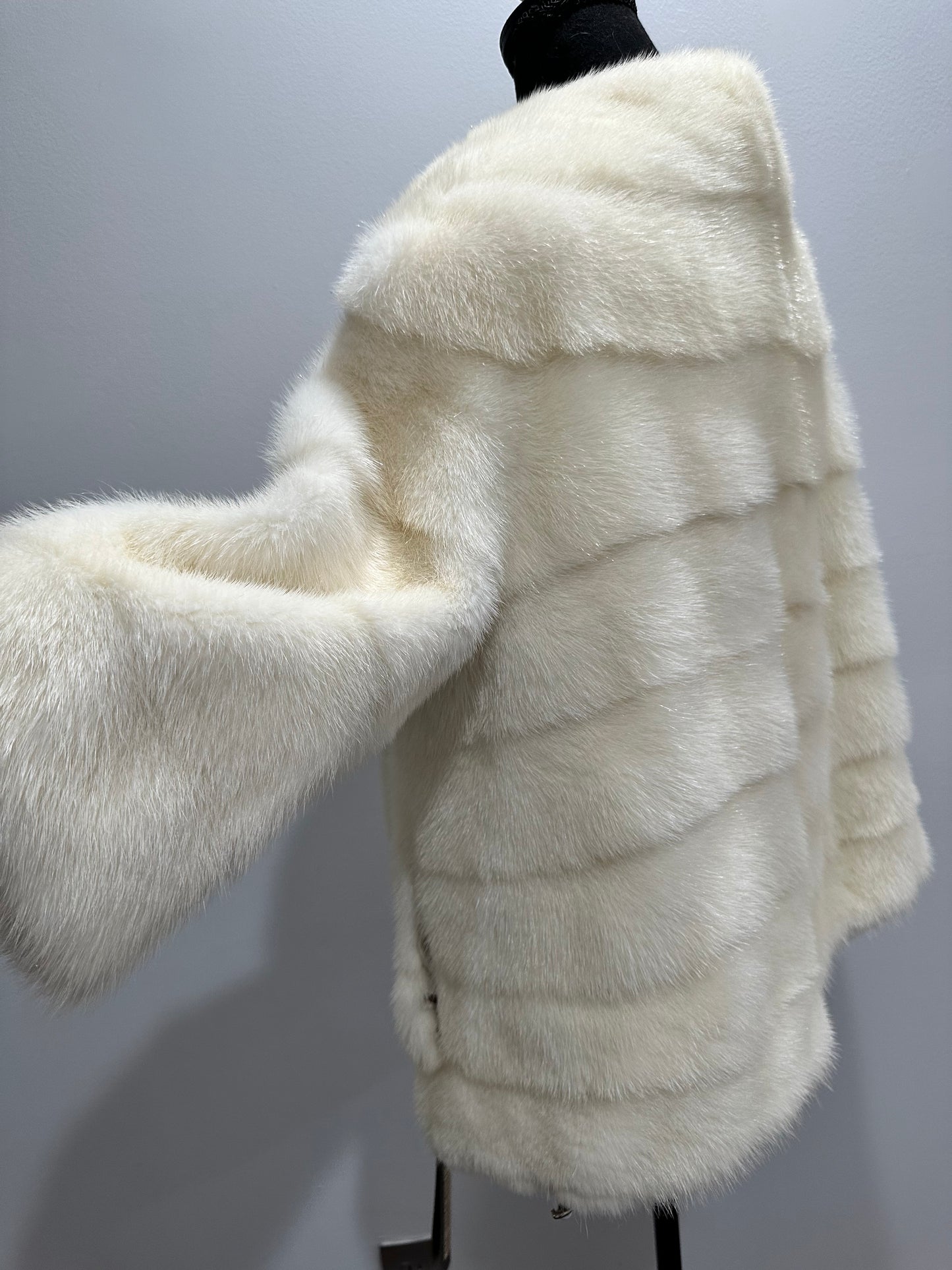 BOMBER MINK REAL FUR WEDDING coat Jacket  CREAM color size M women 1201084