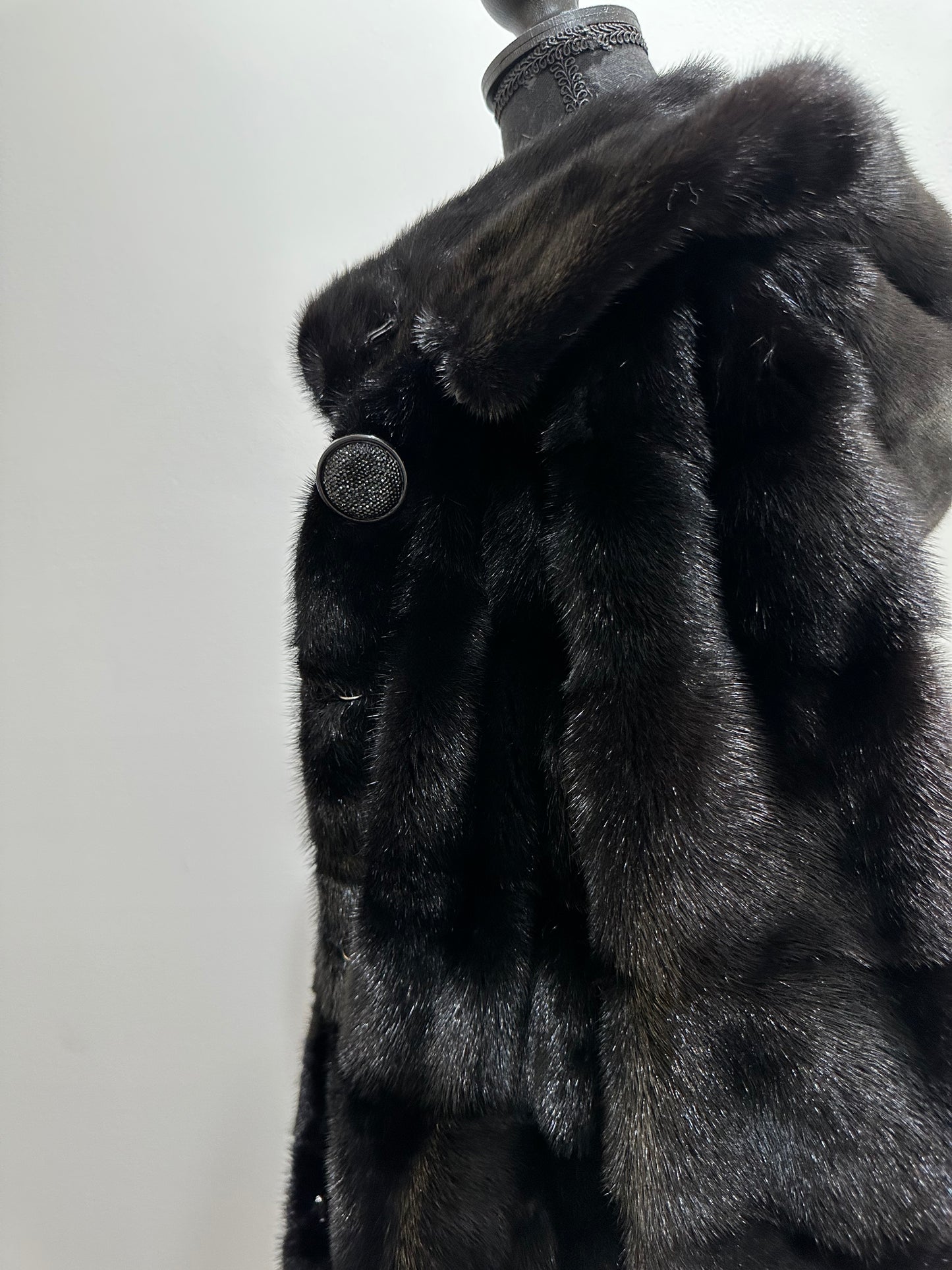 NEW REAL MINK FUR coat size S SMALL 1201081 HORIZONTAL long sleeve jacket BLACK