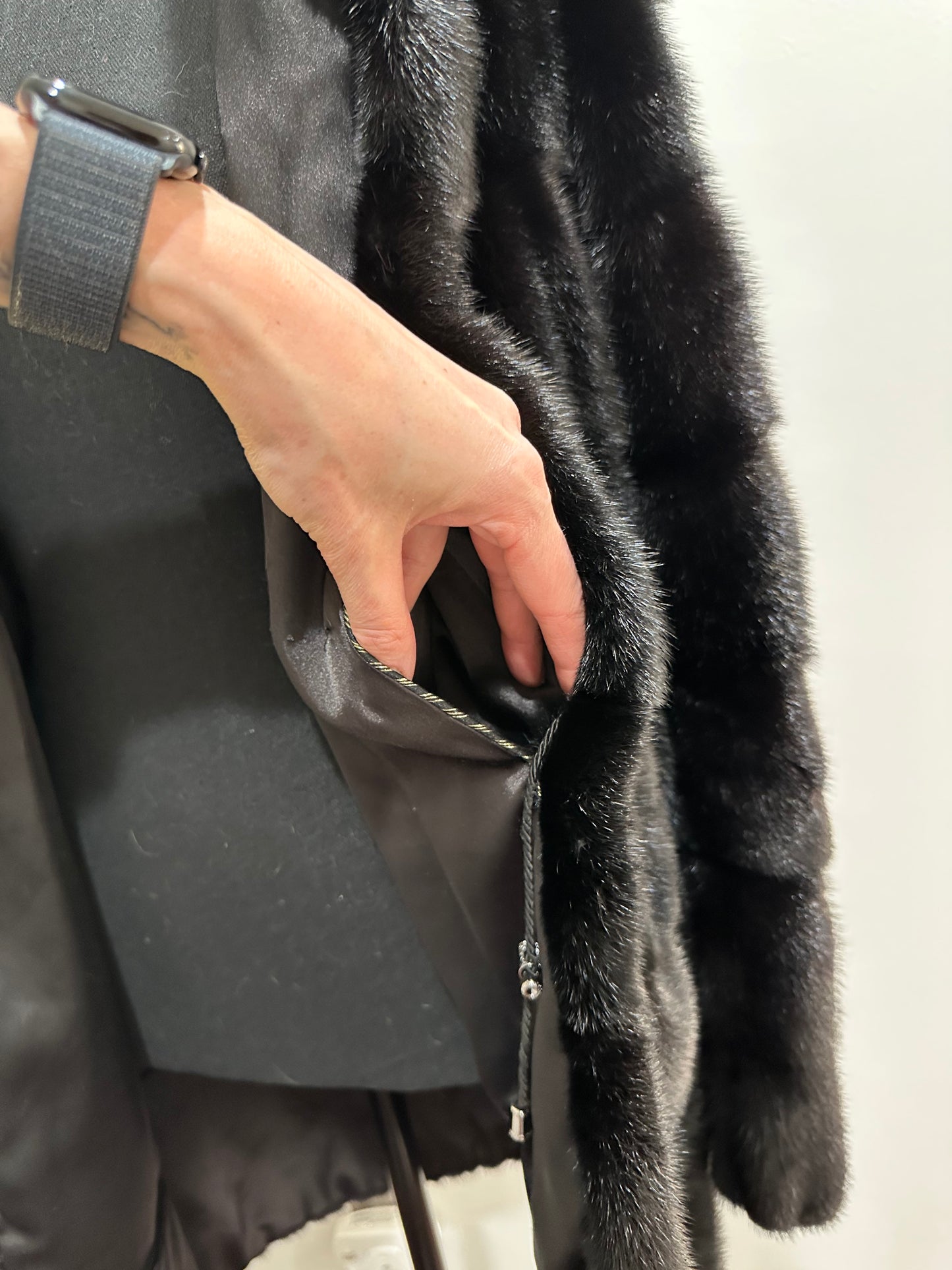 NEW REAL MINK FUR coat size S SMALL 1201081 HORIZONTAL long sleeve jacket BLACK
