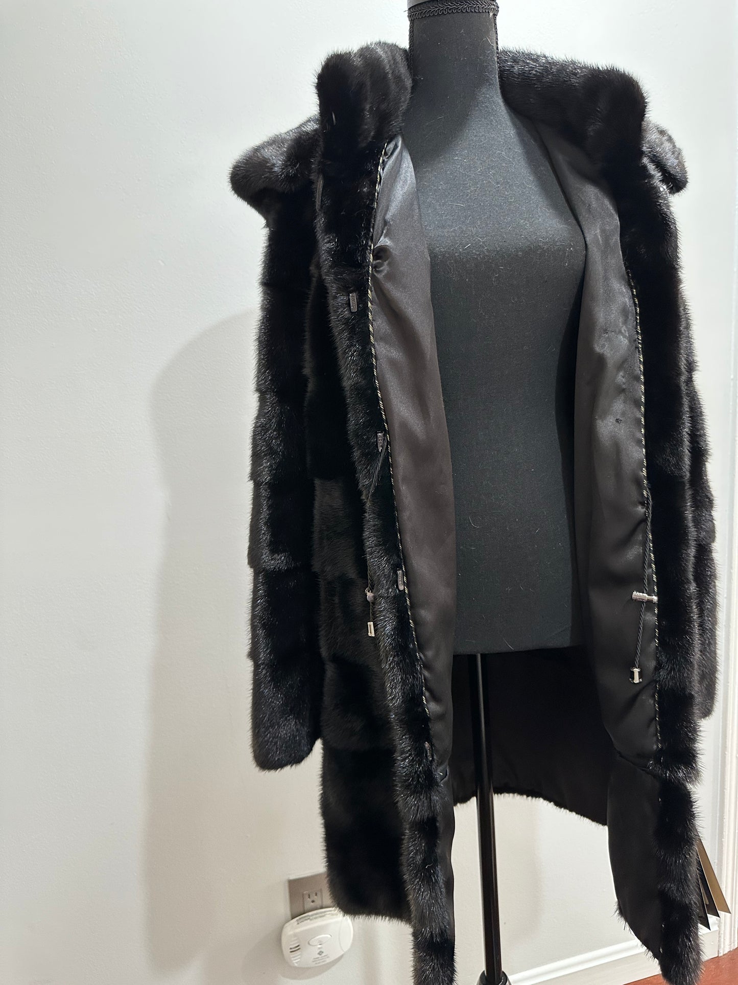 NEW REAL MINK FUR coat size S SMALL 1201081 HORIZONTAL long sleeve jacket BLACK