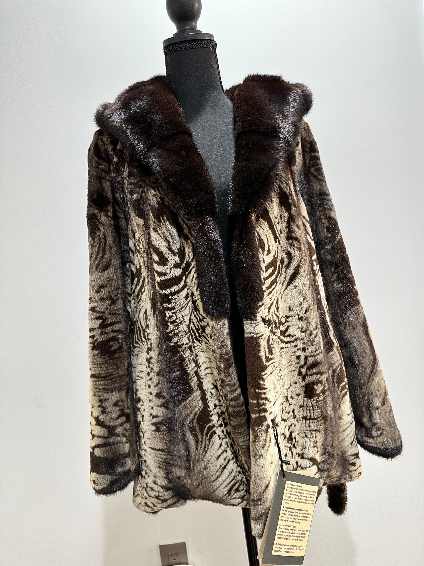 New women Real Natural Luxurious Sheared Mink Fur Coat with Hood 1201087 size M belt