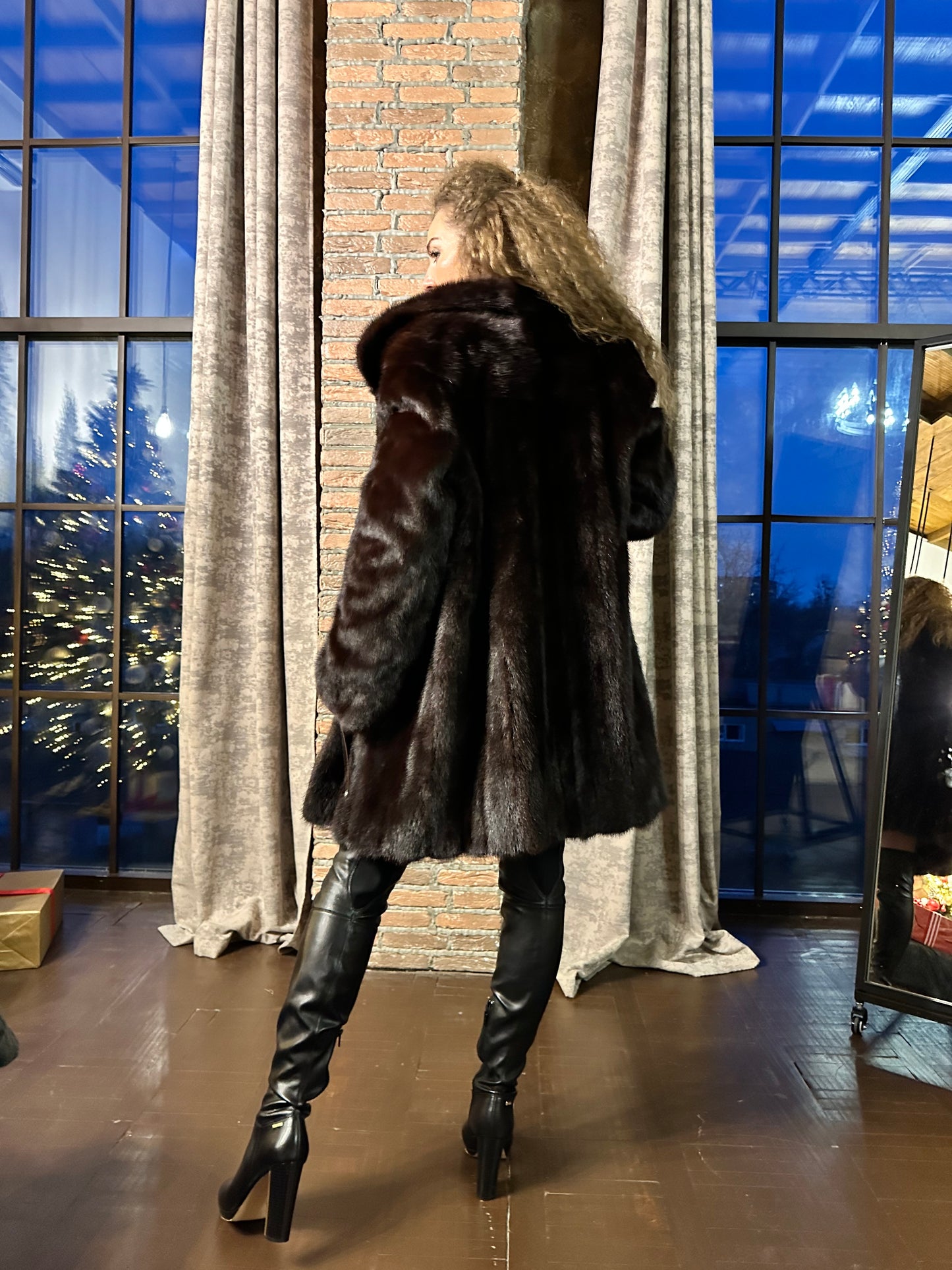 Luxury Womens Real Fur jacket SIZE L coat 1201000 Long genuine MINK NEW
