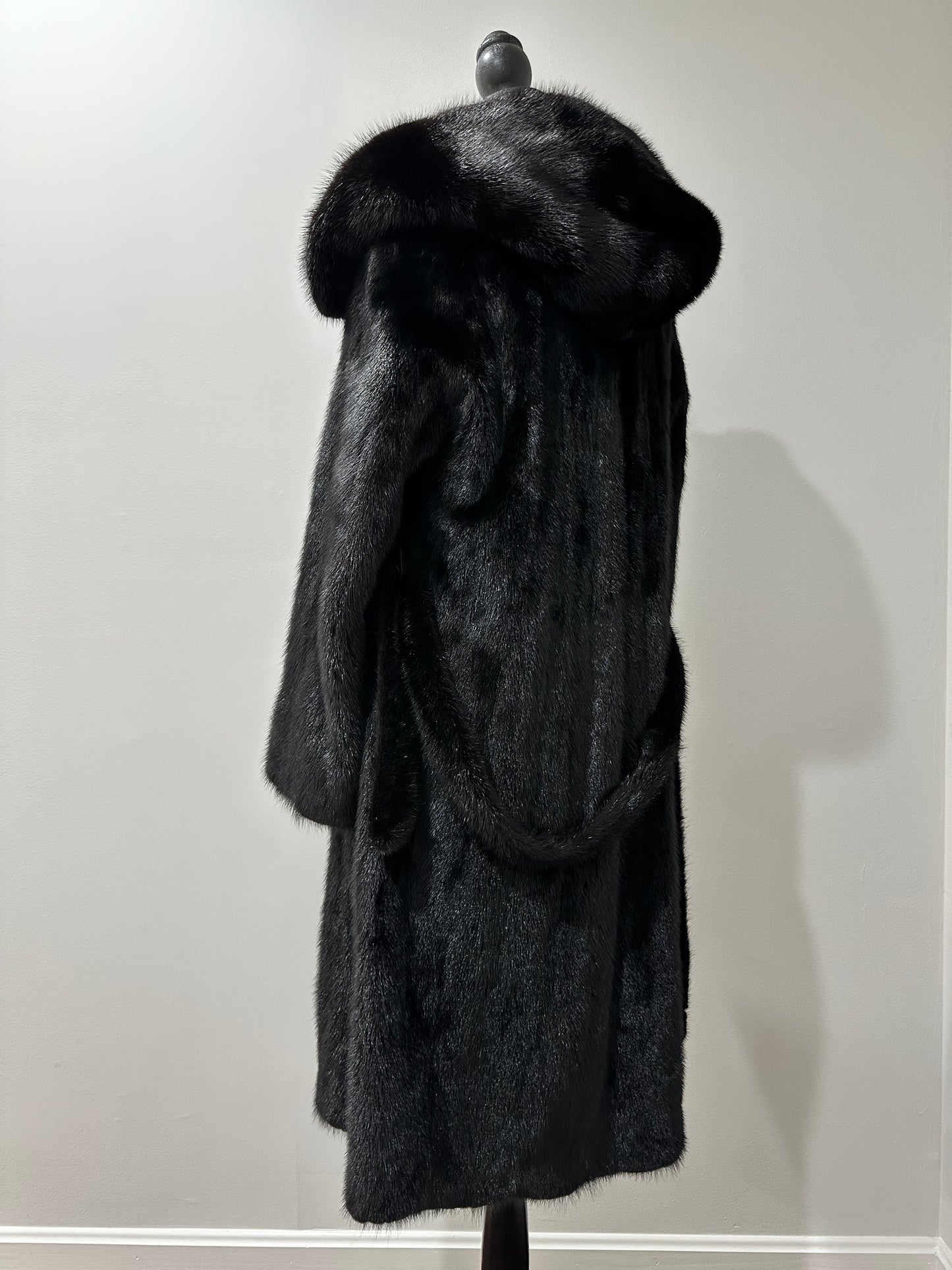 NEW REAL MINK FUR coat size M BELTED HOODED 1201100 long sleeve jacket BLACK
