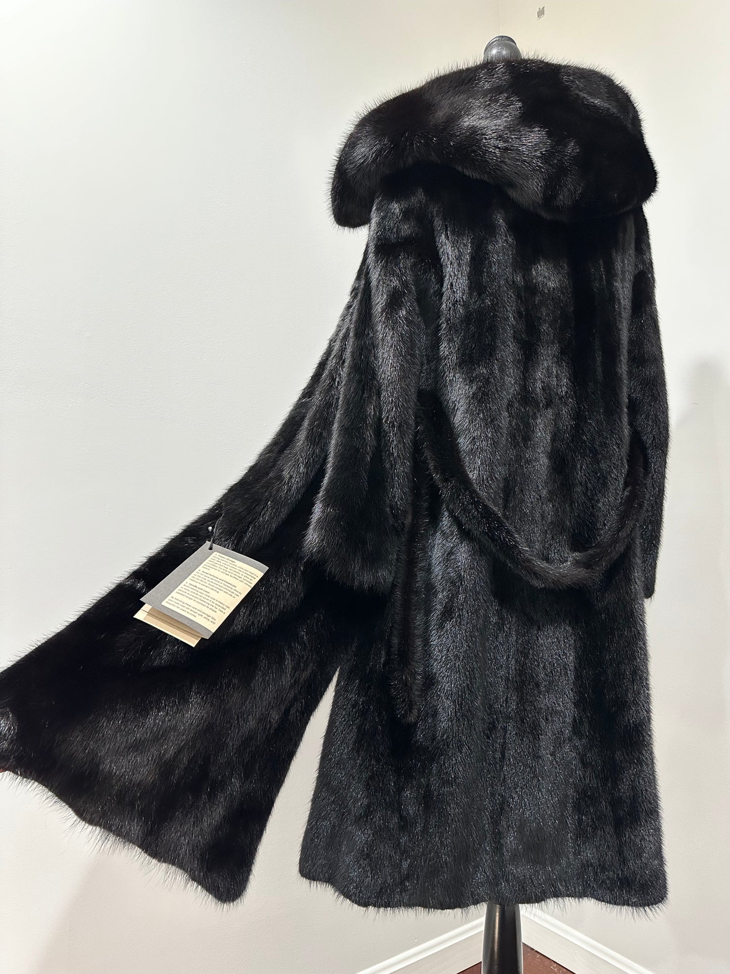 NEW REAL MINK FUR coat size M BELTED HOODED 1201100 long sleeve jacket BLACK