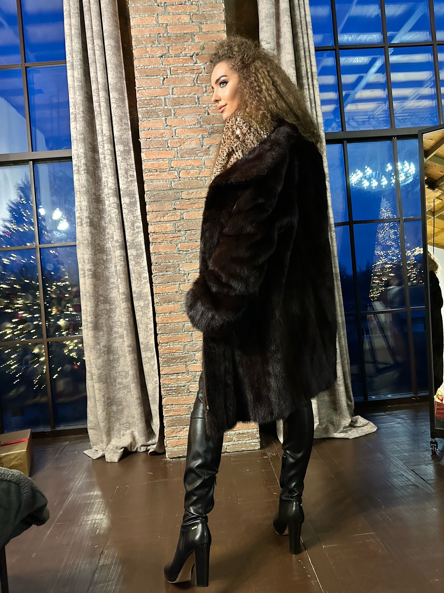 Luxury Womens Real Fur jacket SIZE L coat 1201000 Long genuine MINK NEW