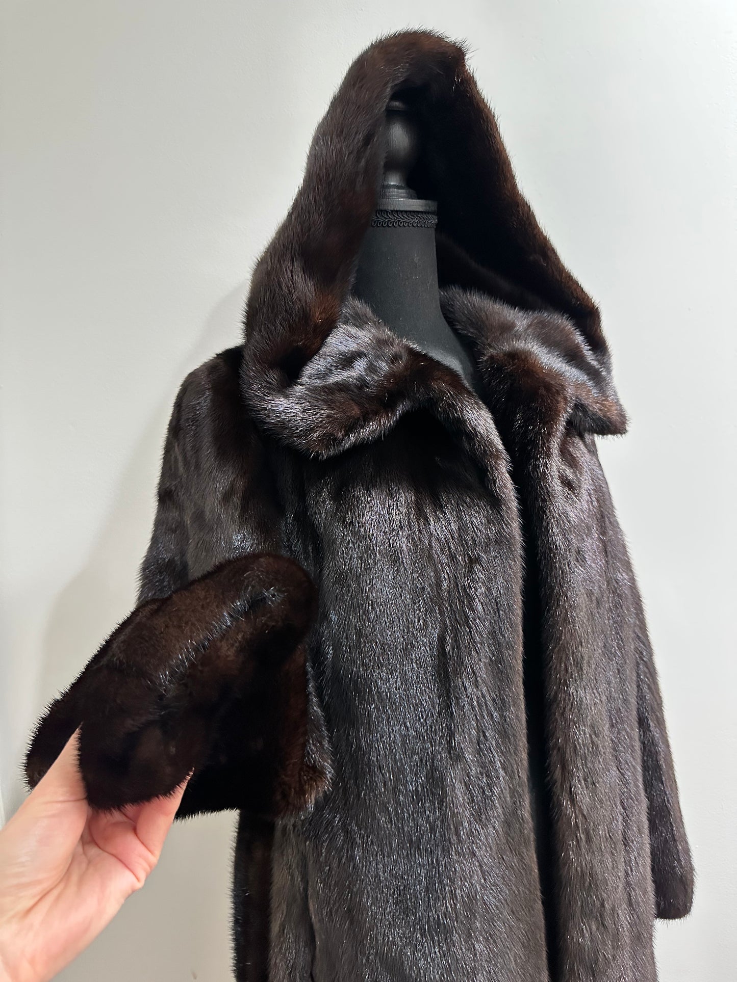 NEW REAL MINK FUR coat size M BELTED HOODED 1201104 long sleeve jacket BROWN