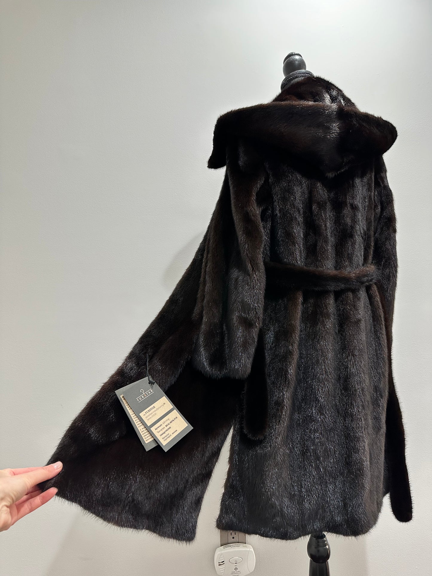 NEW REAL MINK FUR coat size M BELTED HOODED 1201104 long sleeve jacket BROWN