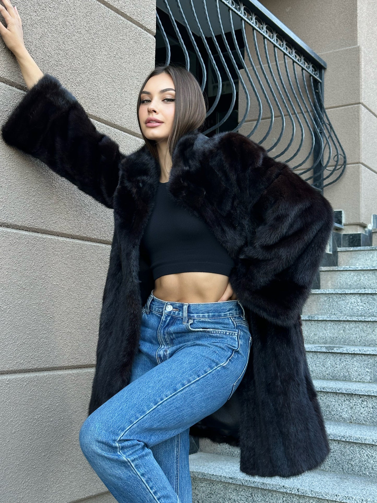 women real mink fur coat with belt dark brown BLACK color size M NEW!!! 1109793