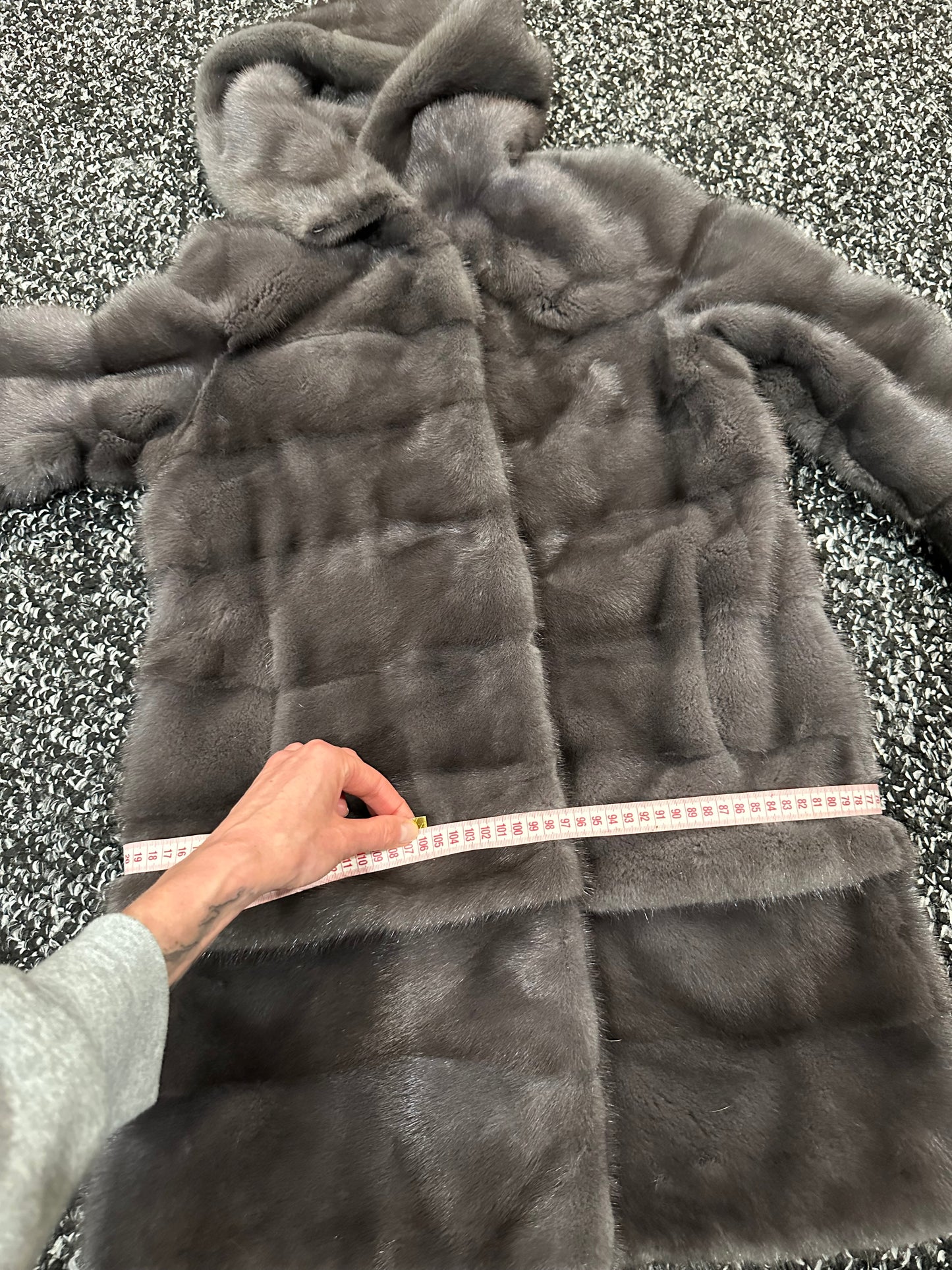 New MINK GENUIINE FUR coat size S GREY mink solid plates 1201054 HORIZONTAL