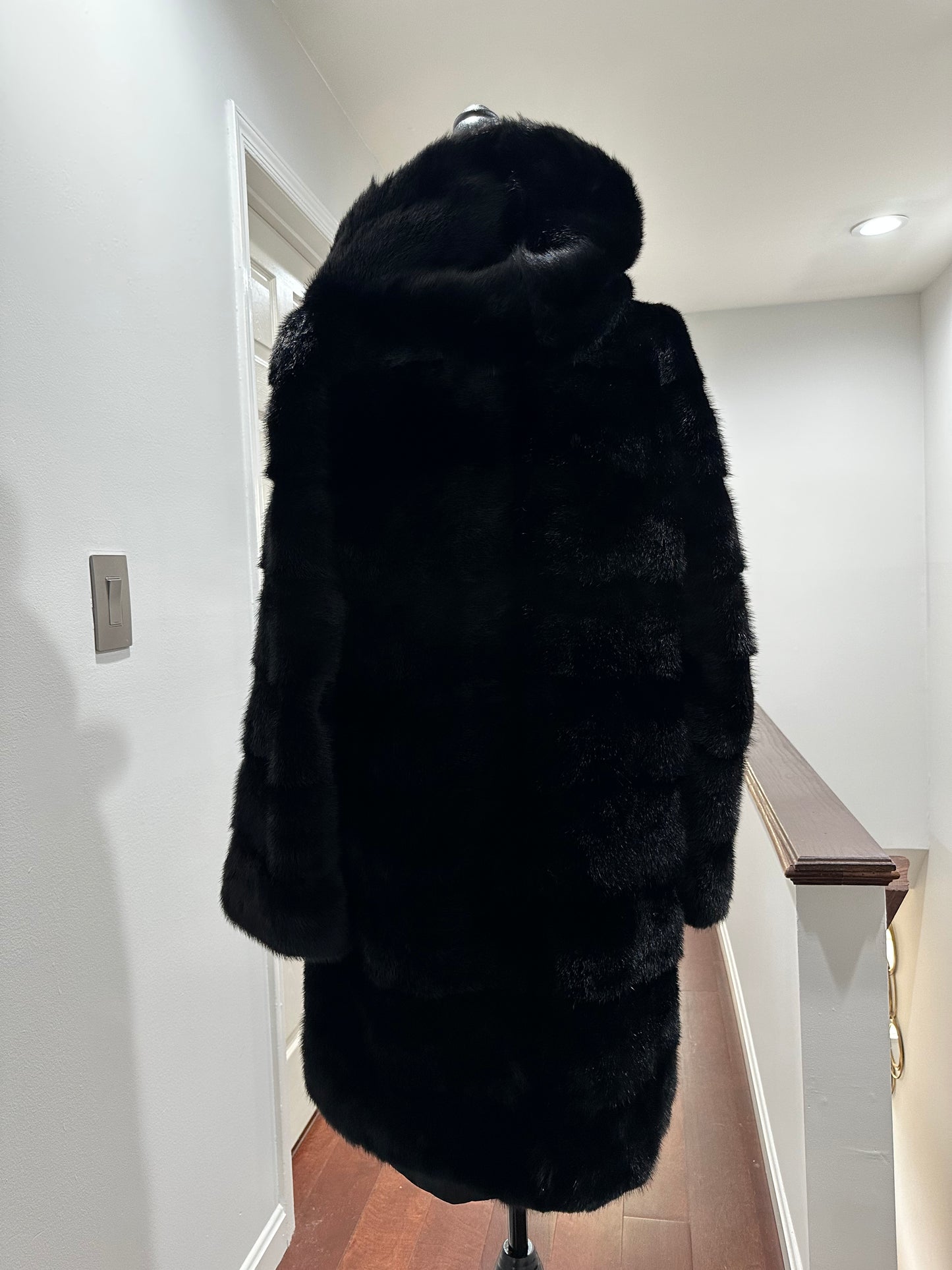NEW MINK FUR coat size S SMALL 1201058 HORIZONTAL long sleeve jacket BLACK