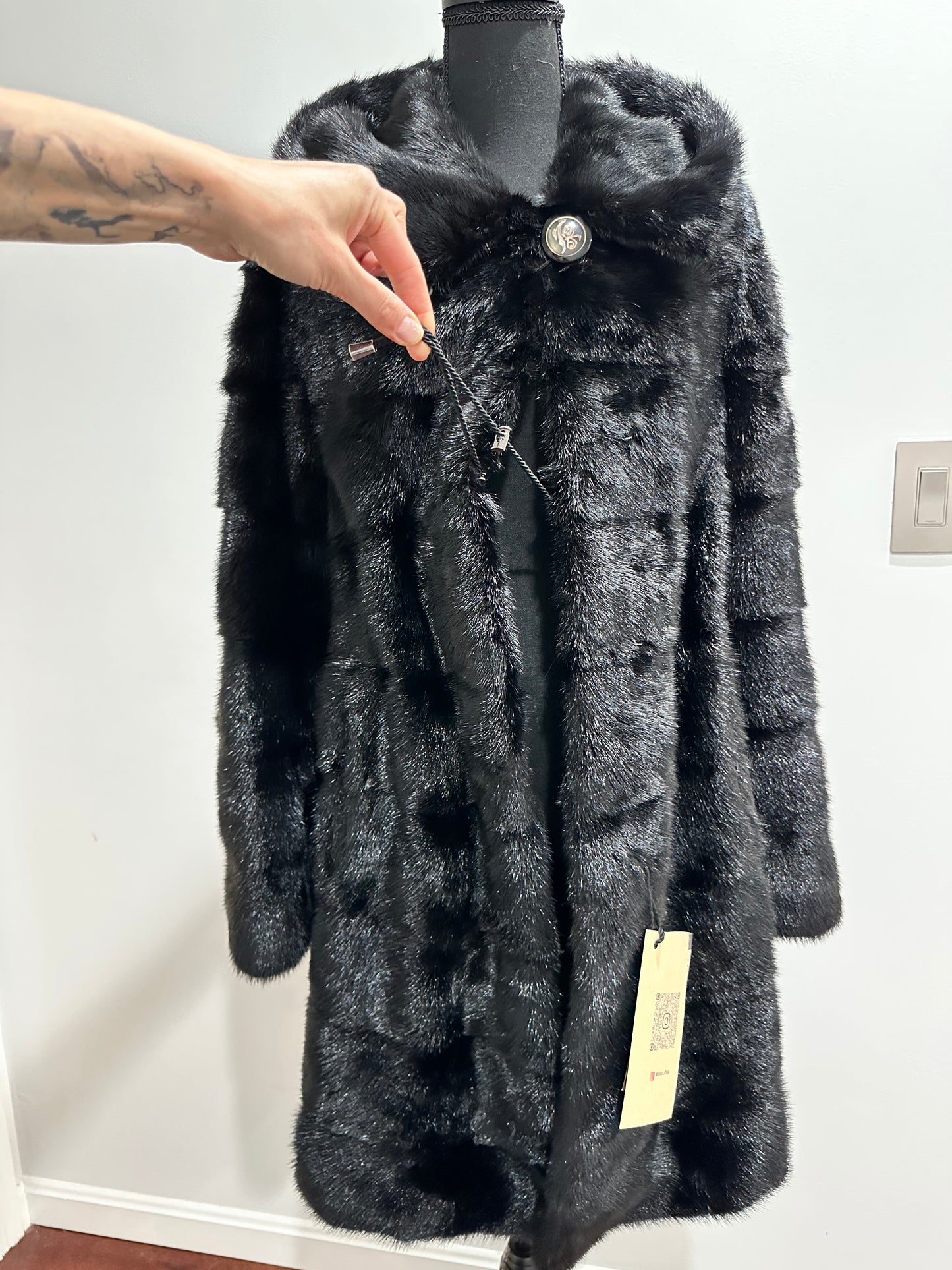 NEW MINK FUR coat size S SMALL 1201058 HORIZONTAL long sleeve jacket BLACK