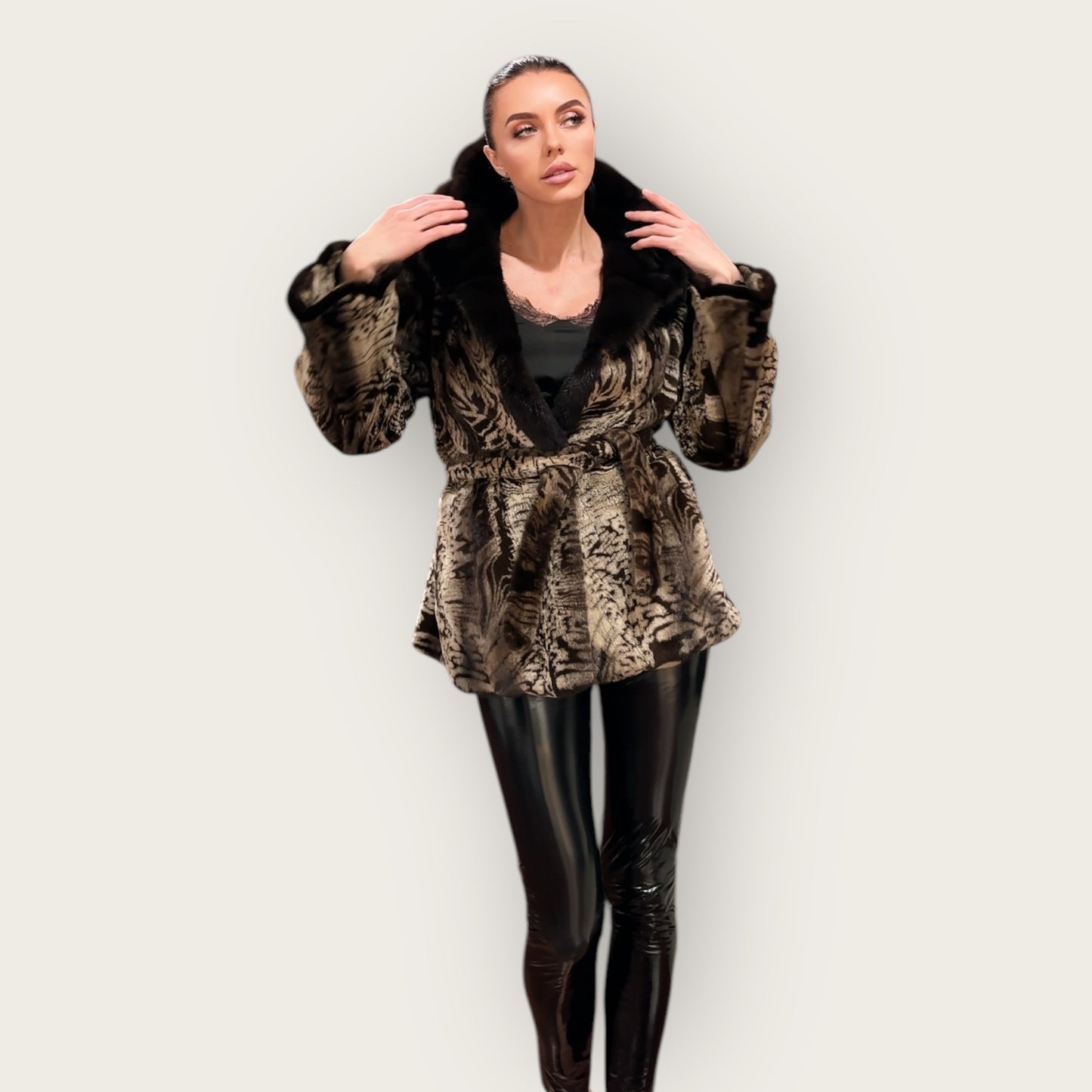 New women Real Natural Luxurious Sheared Mink Fur Coat with Hood 1201087 size M belt