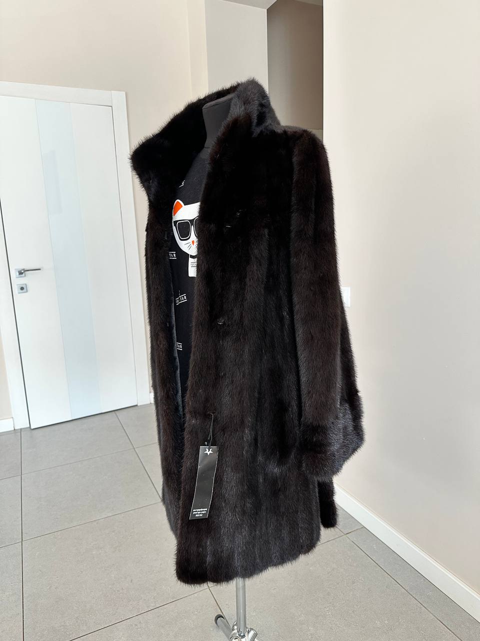 women real mink fur coat with belt dark brown BLACK color size M NEW!!! 1109793