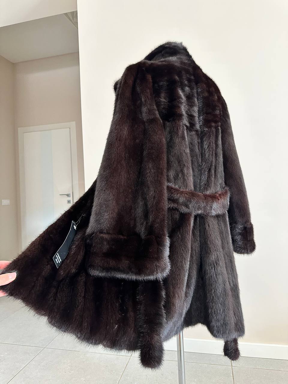 women real mink fur coat with belt dark brown BLACK color size M NEW!!! 1109793